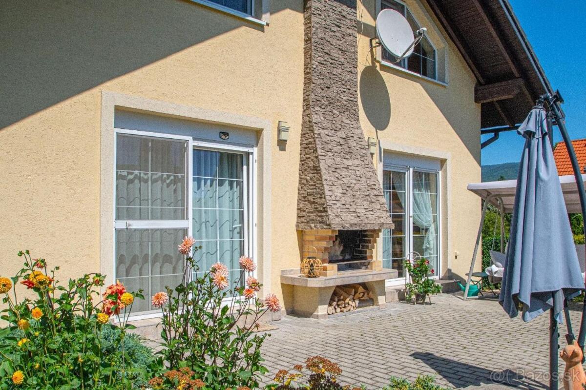 Villa Garfield Nitrianske Rudno Екстер'єр фото